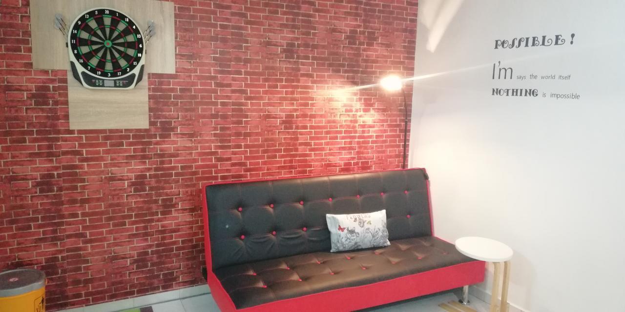 Dt Homestay With Three Room Malacca Exterior foto