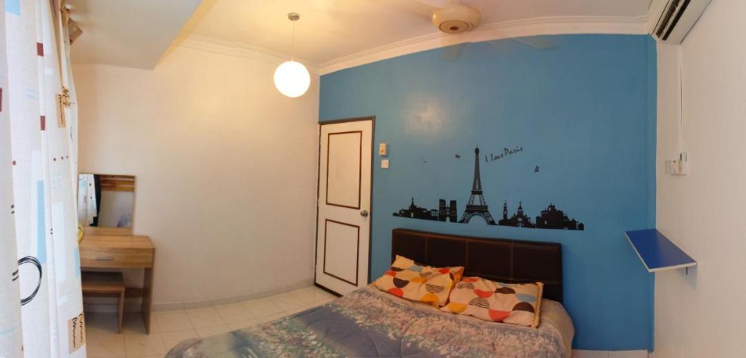 Dt Homestay With Three Room Malacca Exterior foto